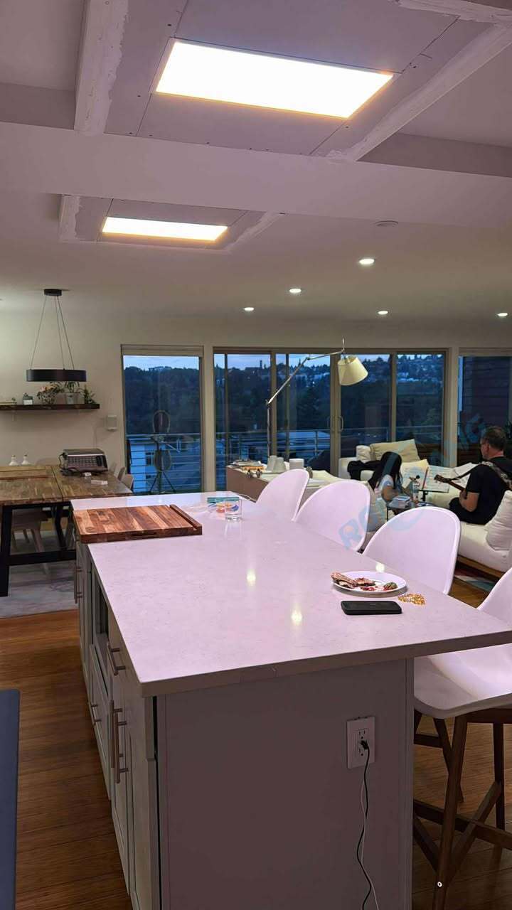 บล็อกบริษัทล่าสุดเกี่ยวกับ Artificial Skylights in Renovation Projects
